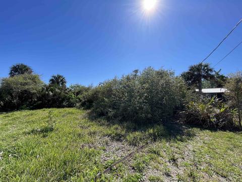 6943 Middleton Ave, Saint Augustine, FL 32080 photo 2