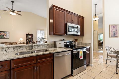 401 Augusta Cir, Saint Augustine, FL 32086 photo 9