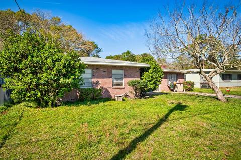 1017 Hibiscus St, Saint Augustine, FL 32084 photo 4