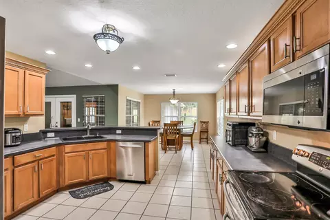 1006 Aragon, Saint Augustine, FL 32086 photo 5