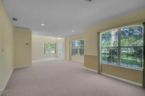 893 White Eagle Cir, Saint Augustine, FL 32086 photo 6