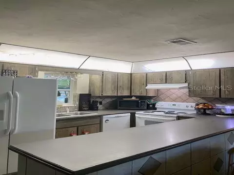907 Deen Rd, Bunnell, FL 32110 photo 5