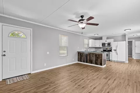 174 Union Ave, Interlachen, FL 32148 photo 7