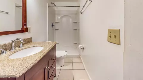 Bath - 44 Bay View Dr, Saint Augustine, FL 32084 photo 3 of 3