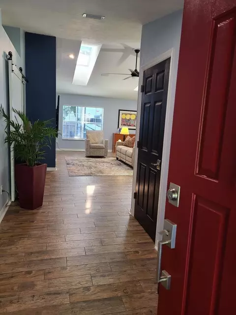 4060 Myrtle St, Saint Augustine, FL 32084 photo 4