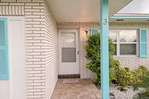 3 Hawaiian Blvd, Saint Augustine, FL 32080 photo 2