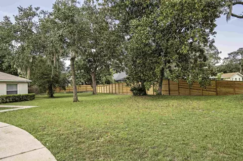 14 Crassoldi St, Saint Augustine, FL 32080 photo 2