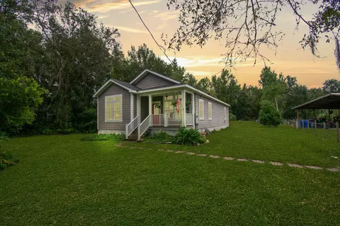 6381 Bolling Ln, Elkton, FL 32033 photo 1