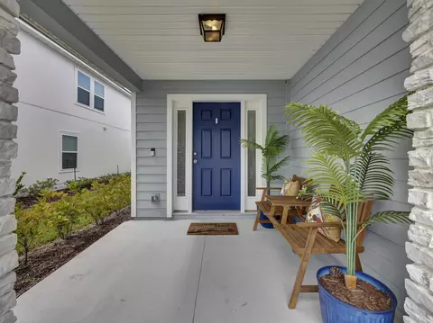 570 Meadow Ridge Dr, Saint Augustine, FL 32092 photo 2