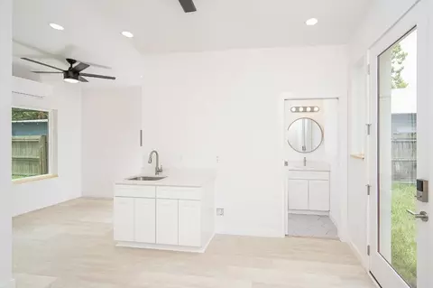 1045 S Whitney St Guest House, Saint Augustine, FL 32084 photo 34