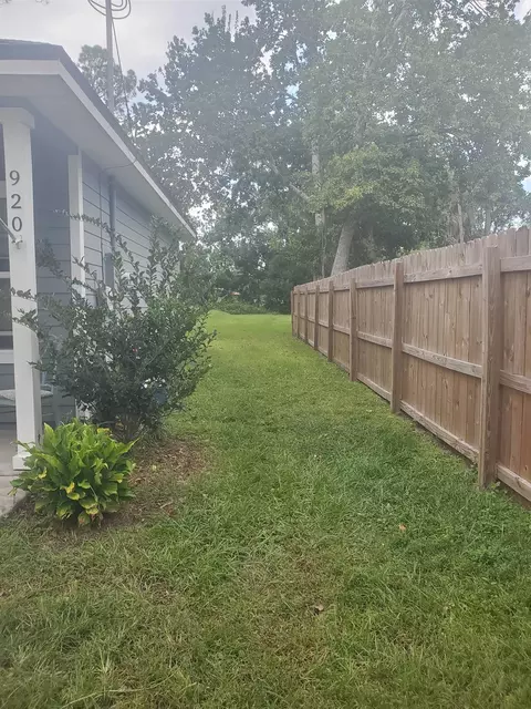 920 Helen, Saint Augustine, FL 32084 photo 3