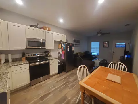 920 Helen, Saint Augustine, FL 32084 photo 8