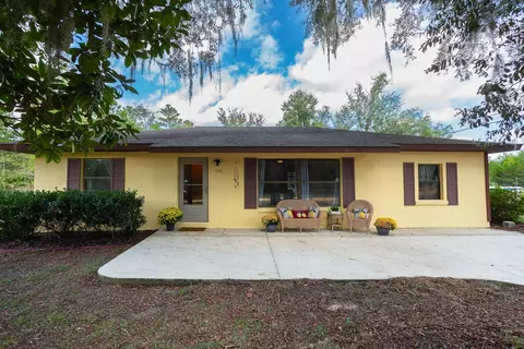 100 Jean St, Interlachen, FL 32148 photo 2