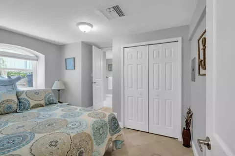 Bedroom - 5330 Pelican Way, Saint Augustine, FL 32080 photo 7 of 11