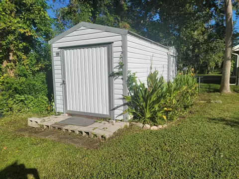 2873 N 8th St, Saint Augustine, FL 32084 photo 6