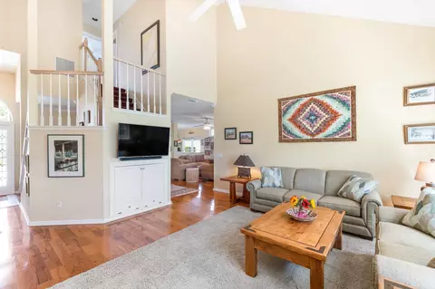 Living - 335 Marsh Point Cir, Saint Augustine, FL 32080 photo 3 of 6