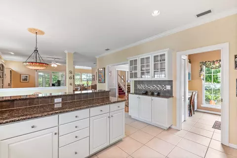 Kitchen - 335 Marsh Point Cir, Saint Augustine, FL 32080 photo 2 of 2