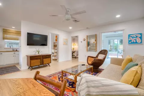 46 John St, Saint Augustine, FL 32084 photo 4