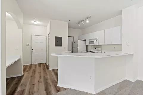 605 Fairway Dr Unit 202 Garage 9b, Saint Augustine, FL 32084 photo 7