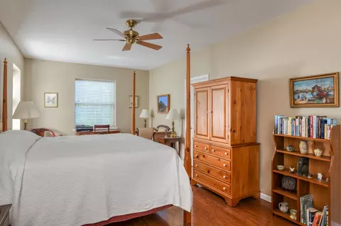 Bedroom - 33 Ocean Pines Dr, Saint Augustine, FL 32080 photo 2 of 6