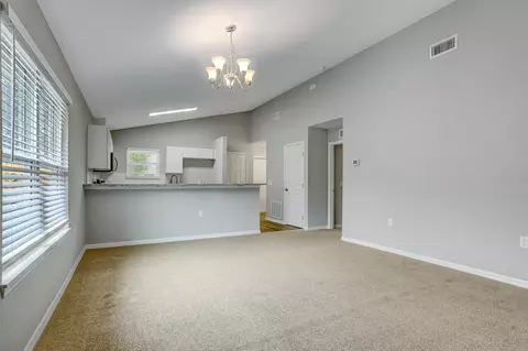 821 Avery, Saint Augustine, FL 32084 photo 4