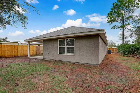821 Avery, Saint Augustine, FL 32084 photo 15