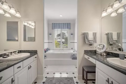 Bath - 324 Oglethorpe Blvd, Saint Augustine, FL 32080 photo 2 of 9