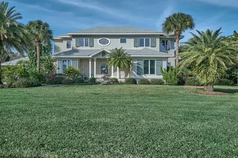 Exterior - 324 Oglethorpe Blvd, Saint Augustine, FL 32080 photo 1 of 18