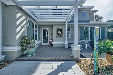 Exterior - 324 Oglethorpe Blvd, Saint Augustine, FL 32080 photo 4 of 18