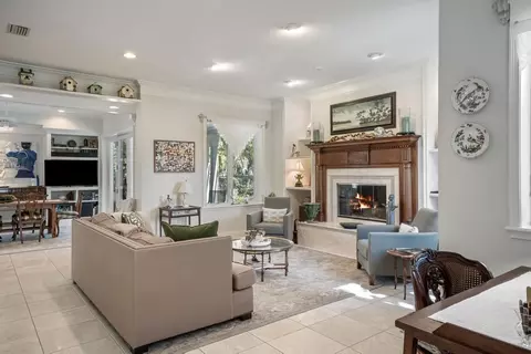 Living - 324 Oglethorpe Blvd, Saint Augustine, FL 32080 photo 1 of 6