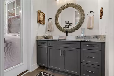 Bath - 315 Ridgeway Rd, Saint Augustine, FL 32080 photo 4 of 6
