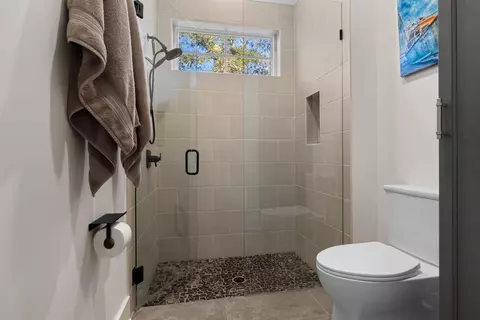 Bath - 315 Ridgeway Rd, Saint Augustine, FL 32080 photo 5 of 6