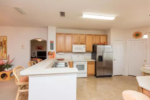 372 Summercove Cir, Saint Augustine, FL 32086 photo 7