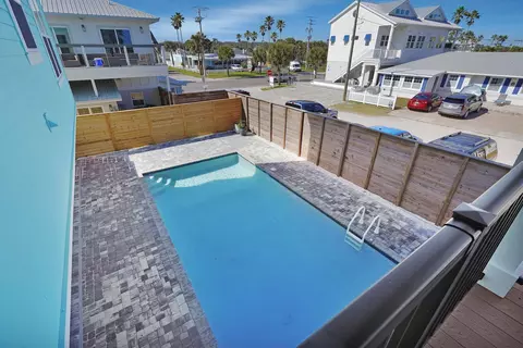 Exterior - 13 13th Ln, Saint Augustine, FL 32080 photo 5 of 21