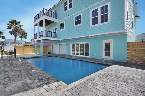 Exterior - 13 13th Ln, Saint Augustine, FL 32080 photo 11 of 21