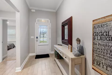 98 Narvarez Ave, Saint Augustine, FL 32084 photo 2