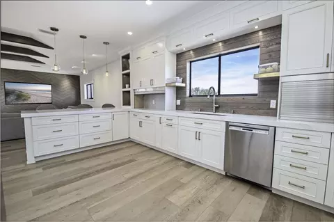 Kitchen - 68 Seascape Cir, Saint Augustine, FL 32080 photo 3 of 7