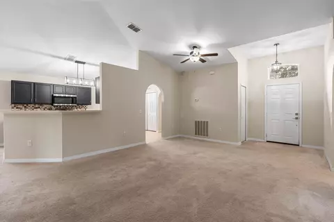 184 King Arthur Ct, Saint Augustine, FL 32086 photo 4