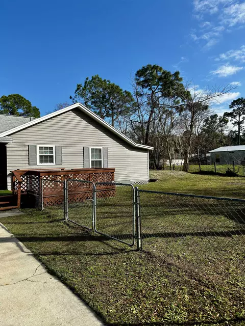 917 Puryear St, Saint Augustine, FL 32084 photo 7