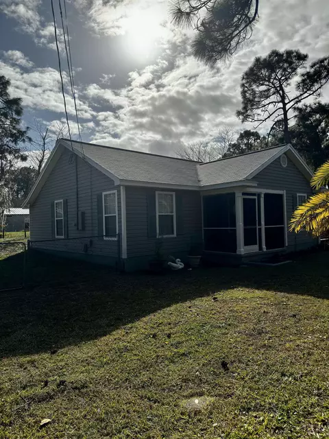 917 Puryear St, Saint Augustine, FL 32084 photo 3