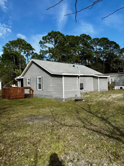 917 Puryear St, Saint Augustine, FL 32084 photo 9