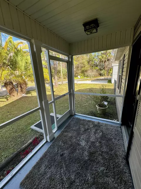917 Puryear St, Saint Augustine, FL 32084 photo 4