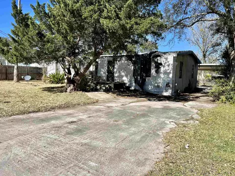 685 Coral Cir, Saint Augustine, FL 32080 photo 5