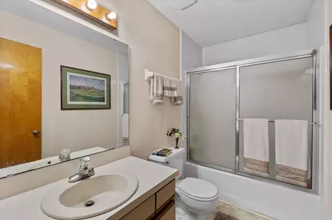 Bath - 312 Linden Rd, Saint Augustine, FL 32086 photo 2 of 2