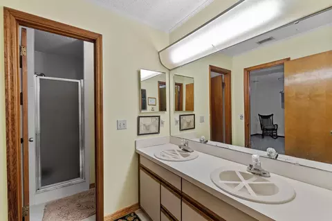 Bath - 312 Linden Rd, Saint Augustine, FL 32086 photo 1 of 2