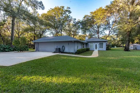 Exterior - 3580 Lone Wolf Trl, Saint Augustine, FL 32086 photo 6 of 7