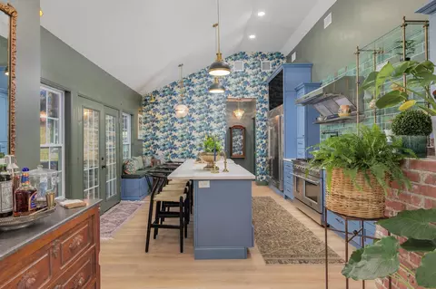 Dining - 123 M L King Ave, Saint Augustine, FL 32084 photo 1 of 3