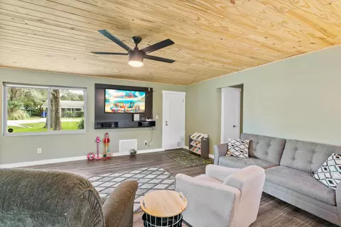 Living - 218 Orchis Rd, Saint Augustine, FL 32086 photo 3 of 6