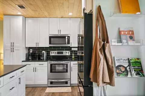 Kitchen - 218 Orchis Rd, Saint Augustine, FL 32086 photo 6 of 7