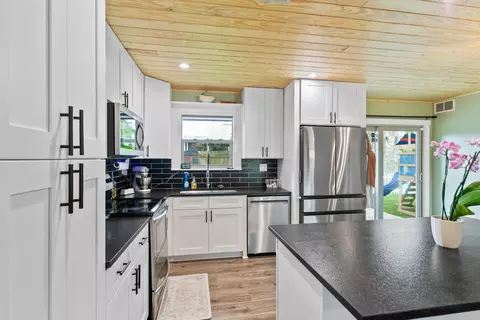 Kitchen - 218 Orchis Rd, Saint Augustine, FL 32086 photo 4 of 7